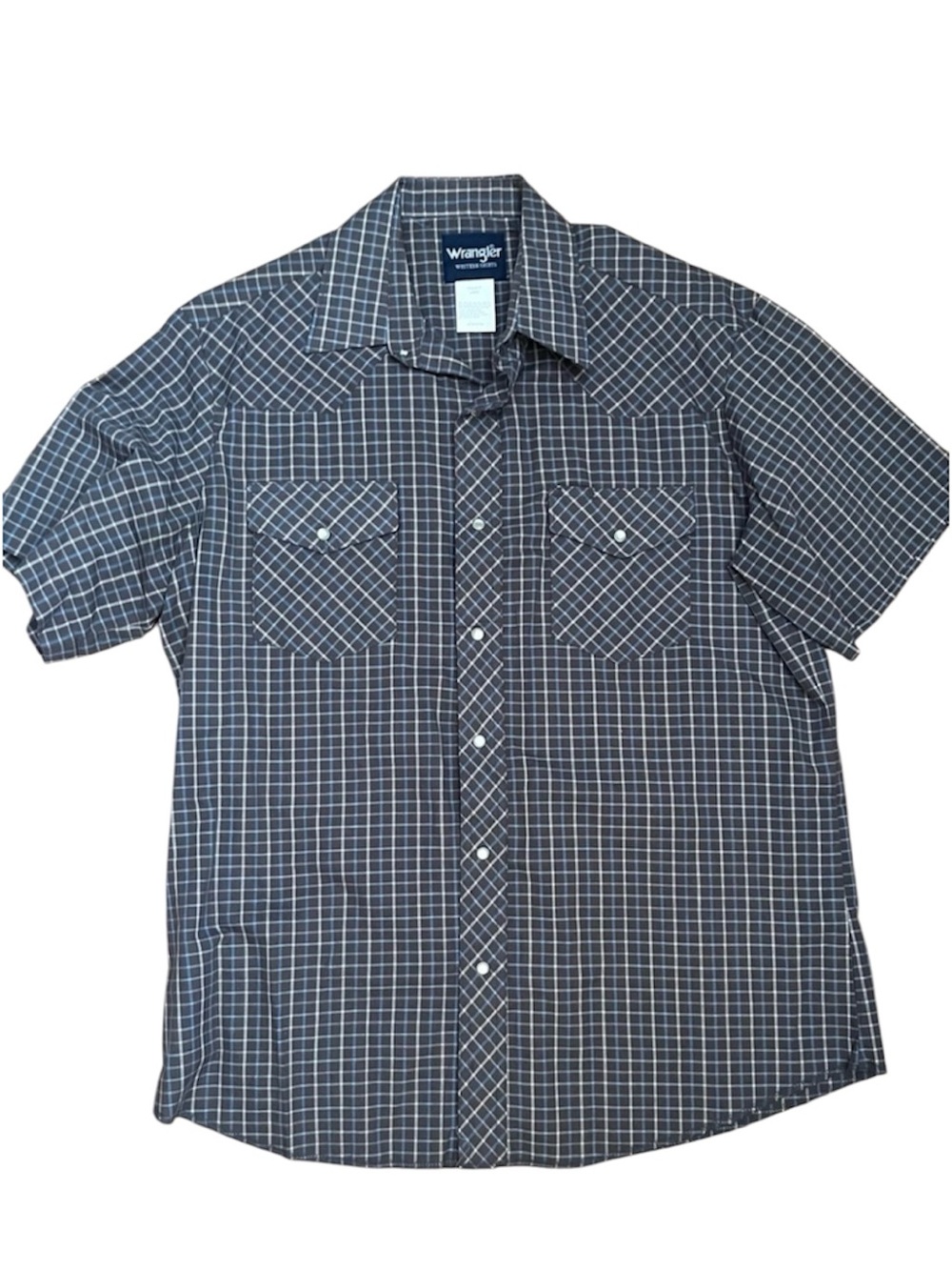 Wrangler Short-Sleeve Navy and White Plaid Western Shirt